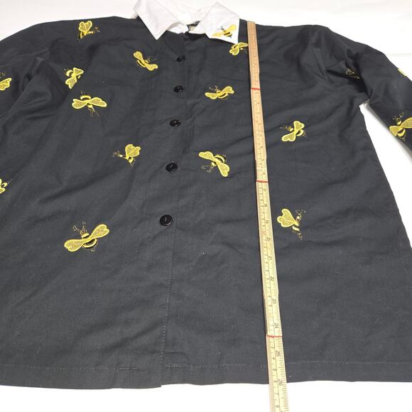 CC Sportswear Womens Large Button Up Shirt Embroidered Bees Nature Preppy AOP - Picture 6 of 9